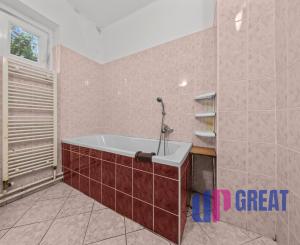 Na predaj - Rodinný dom s veľkým pozemkom Mliečno, Šamorín