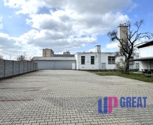 NA PREDAJ | Rozsiahly komerčný areál s investičným potenciálom – Malacky.