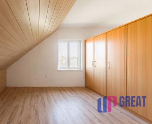 Na predaj rodinný dom s garážou v obci Pribeta