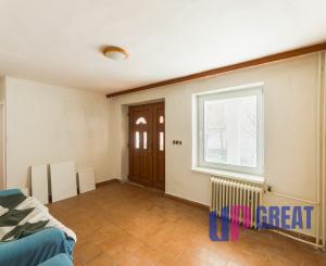 Na predaj rodinný dom s garážou v obci Pribeta