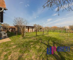 Na predaj rodinný dom s garážou v obci Pribeta