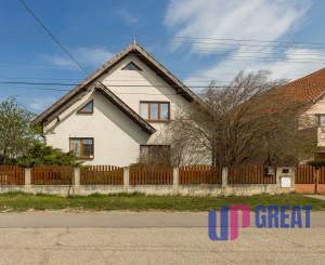 Na predaj rodinný dom s garážou v obci Pribeta