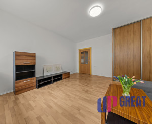 Na prenájom príjemný 3 izbový byt v lokalite 500 bytov na Svätoplukovej ulici