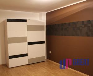 Prenájom 2 izbového bytu na Ostredkoch