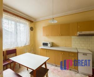 Na predaj rodinný dom v obci Nýrovce s veľkou záhradou