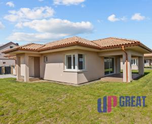 Na predaj - 4 izbový rodinný dom + kuchyňa zdarma!