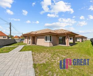 Na predaj - 4 izbový rodinný dom + kuchyňa zdarma!