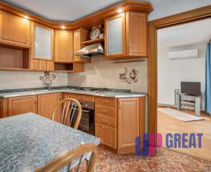 NA PREDAJ budovy s podnikateľským potenciálom, Nové Mesto nad Váhom