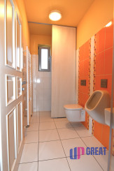 5-izbový rodinný dom s bazénom na kráľovskom pozemku (2166 m²) – Sološnica