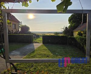 EXKLUZÍVNE NA PREDAJ — Vinohradnícky dom u sv. Urbana, Skalica.