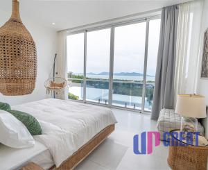 Na predaj luxusná 4-izbová vila s panoramatickým výhľadom na more v prestížnej lokalite Bophut Hills, Koh Samui