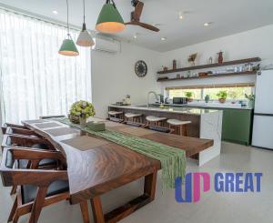 Na predaj luxusná 4-izbová vila s panoramatickým výhľadom na more v prestížnej lokalite Bophut Hills, Koh Samui