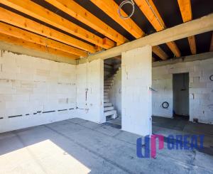 PREDAJ:MODERNÝ DVOJDOM V OBCI NEMEŠANY – 2 DOMY PRE 2 RODINY