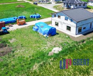 PREDAJ:MODERNÝ DVOJDOM V OBCI NEMEŠANY – 2 DOMY PRE 2 RODINY