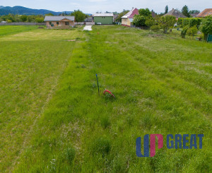 PREDAJ - pozemok pre 1 alebo 2 rodinné domy | 1000m2