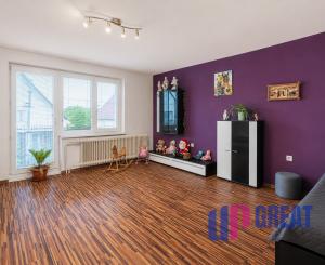 PREDAJ - 5 izbový rodinný dom s garážou | Beckov