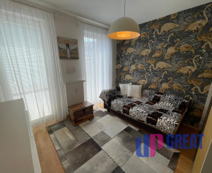Na prenájom 3-izbový byt s balkónmi a 2 parkovacími miestami v Záhorskej Bystrici