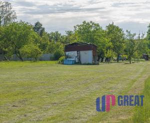 PREDAJ - pozemok na výstavbu rodinného domu (1020m2)