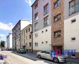 PREDAJ 2 izb. bytu s terasou, Klincová ul., Bratislava