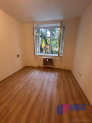 PRENÁJOM 3izb. byt po rekonštrukcii v Ružinove.