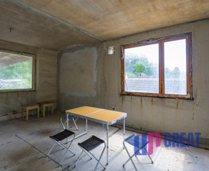 VEĽKÝ DOM, 2 422 m² POZEMKU A LES ZA ZÁHRADOU | HRACHOVIŠTE