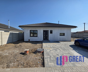 HVIEZDA!!! Posledný Dom na Javorovej pozemok 828m2