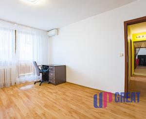 PREDAJ - veľký 3 izbový byt *s klimatizáciou, Piešťanská ul.