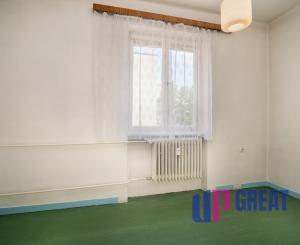 PREDAJ 3izb. bytu, balkón, Sládkovičova ul., Banská Bystrica