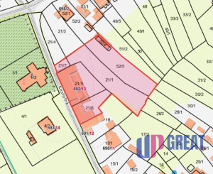 Areál v centre obce Jelka  – 5287 m²
