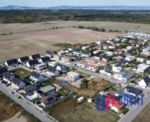 Stavebný pozemok (733 m²), Bratislava - Čunovo