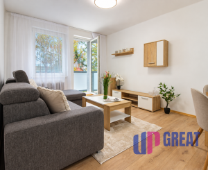 🏡 NA PRENÁJOM | KRÁSNY, KOMPLETNE ZREKONŠTRUOVANÝ 2-IZBOVÝ BYT S BALKÓNOM – NOVÉ MESTO NAD VÁHOM