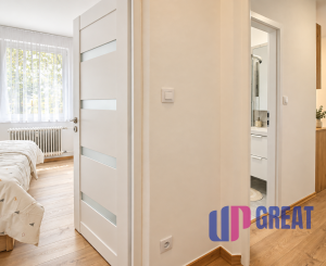 🏡 NA PRENÁJOM | KRÁSNY, KOMPLETNE ZREKONŠTRUOVANÝ 2-IZBOVÝ BYT S BALKÓNOM – NOVÉ MESTO NAD VÁHOM