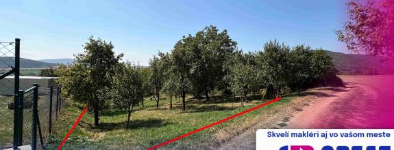 NA PREDAJ pozemok s výhľadmi a potenciálom, Bošáca (1241 m²)