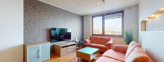 PREDAJ 4 izb. bytu Jilemnického ul., Dunajská Streda, balkón