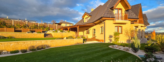 SPIŠSKÝ HRHOV- EXKLUZÍVNY rodinný dom s PROFI záhradou