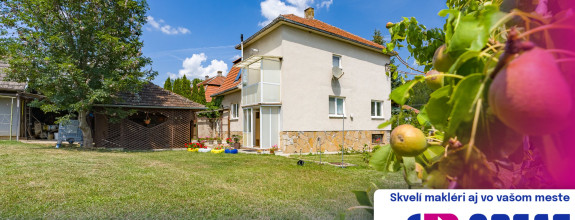 PREDAJ - 3 izbový byt v rodinnom dome s vlastným pozemkom, v obci Drietoma