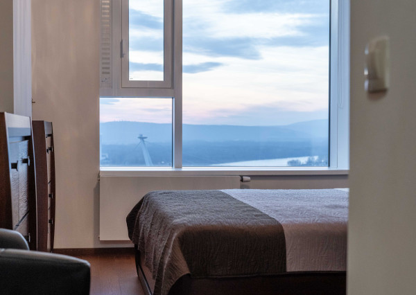 PREDAJ 4 izb. bytu v Panorama City, Bratislava