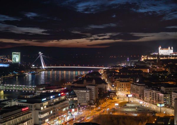 PREDAJ 4 izb. bytu v Panorama City, Bratislava