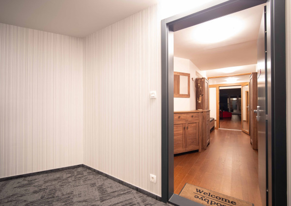 PREDAJ 4 izb. bytu v Panorama City, Bratislava