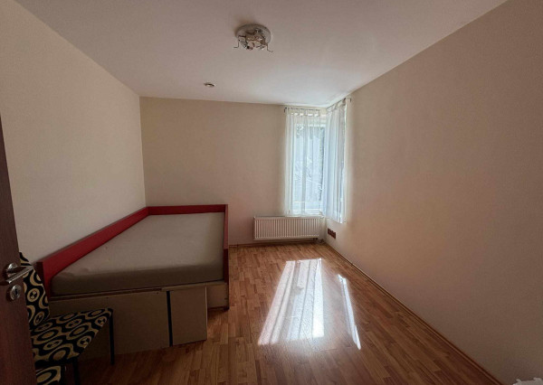 3 izbový byt v Zálesí 77m2 so záhradkou 93m2 a parkovacím státím