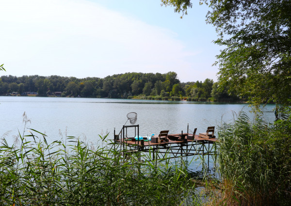 PREDAJ dvojpodlažnej rekreačnej chaty pri Šulianskom jazere
