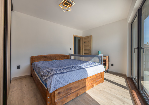 PREDANÉ -  Moderný dom s nádychom luxusu, kúsok od Bratislavy