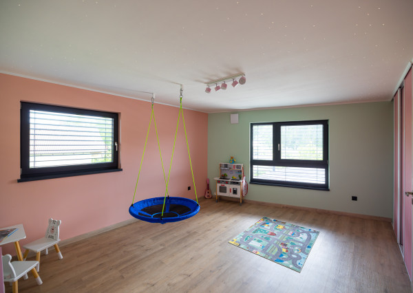 PREDANÉ -  Moderný dom s nádychom luxusu, kúsok od Bratislavy