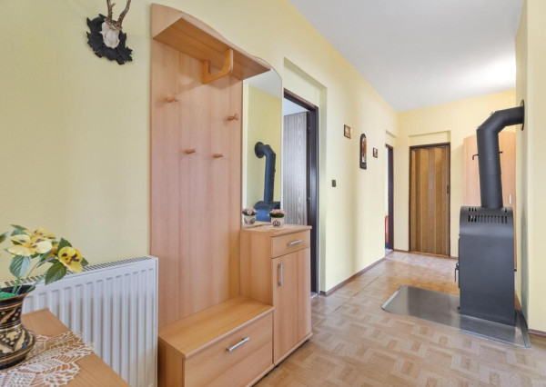 PREDANÉ - Poschodový rodinný dom v obci Horný Bar