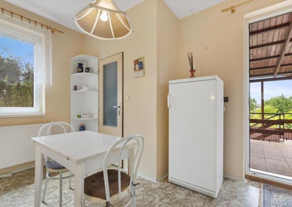 PREDANÉ - Poschodový rodinný dom v obci Horný Bar