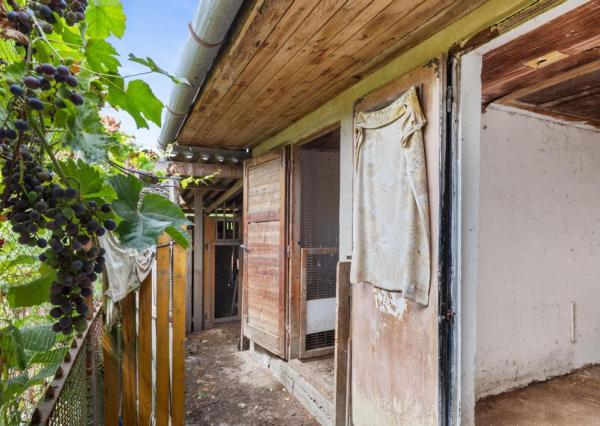 PREDANÉ - Poschodový rodinný dom v obci Horný Bar