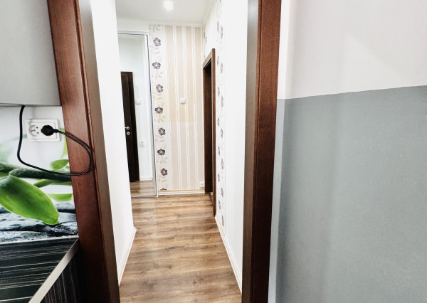 Na predaj 3-izbový byt v centre okresného mesta SENICA.