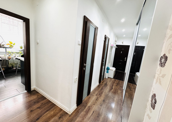 Na predaj 3-izbový byt v centre okresného mesta SENICA.