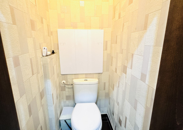 Na predaj 3-izbový byt v centre okresného mesta SENICA.