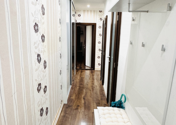 Na predaj 3-izbový byt v centre okresného mesta SENICA.